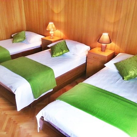 Apartments By The Sea Krilo Jesenice, Omis - 15145 Jesenice  Quarto foto