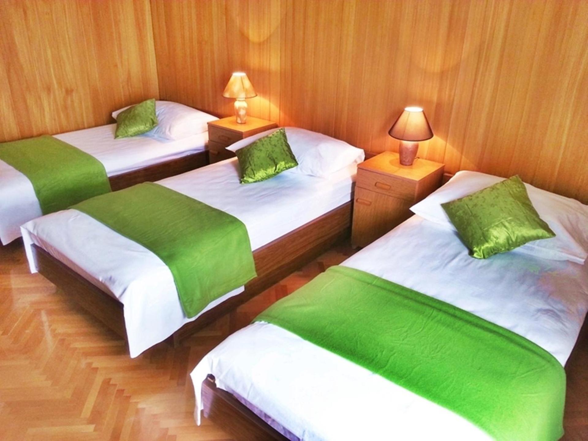 Apartments By The Sea Krilo Jesenice, Omis - 15145 Jesenice  Quarto foto